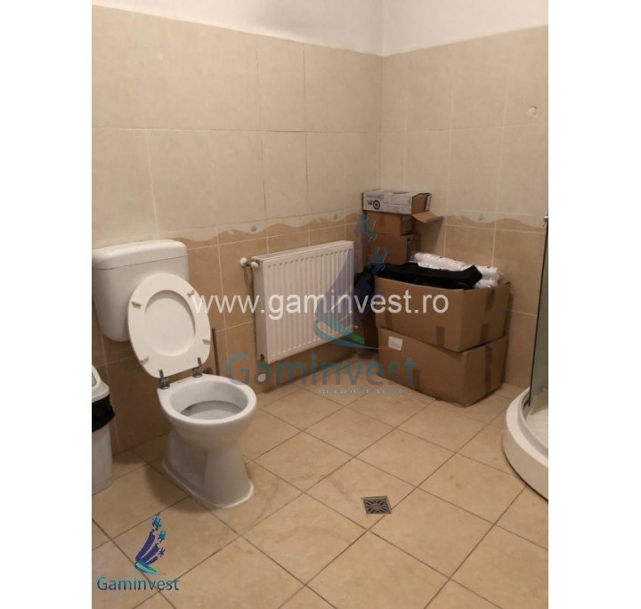 Commercial space for rent in house in Calea Clujului area, Oradea, Romania