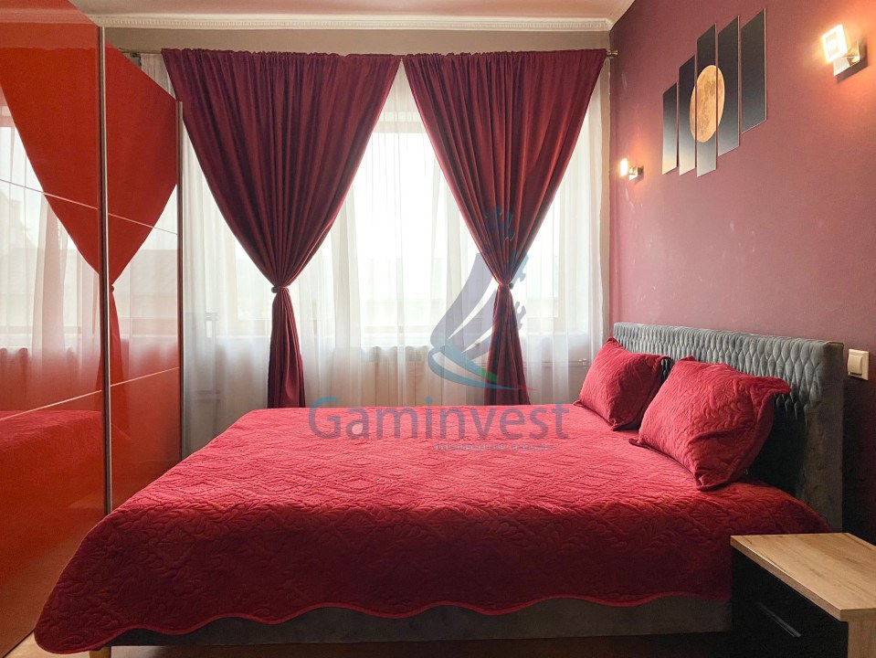 Apartament cu 3 camere de vanzare, zona centrala, Oradea, Bihor