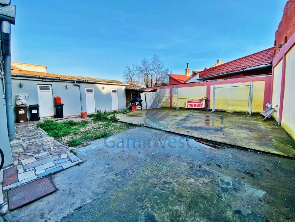 Casa cu 3 camere, de vanzare, in cartierul Iosia, Oradea, Bihor