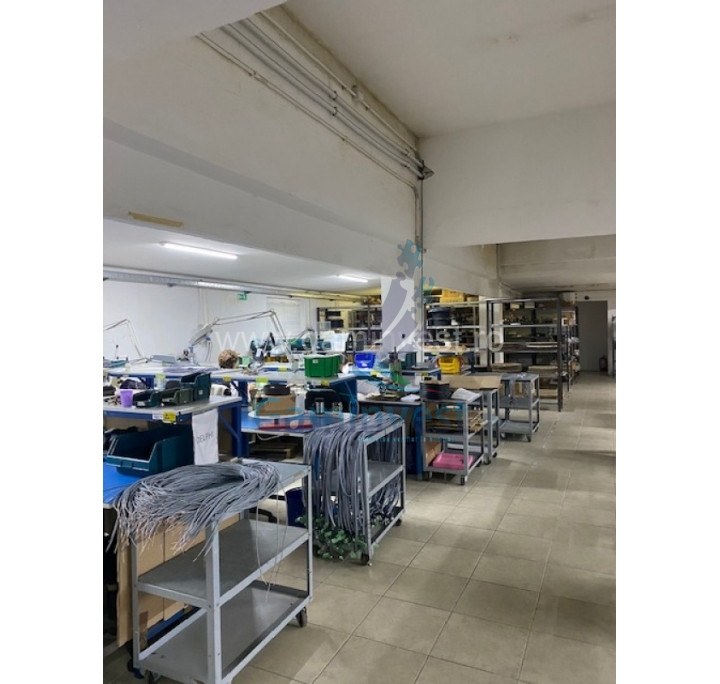 For sale 2ha land and business, in Craiova Industrial Zone, Dolj, Romania