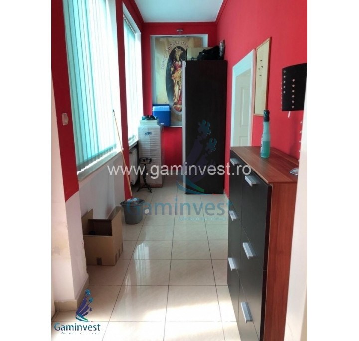 Spatiu comercial de inchiriat la casa in zona Calea Clujului, Oradea, Bihor