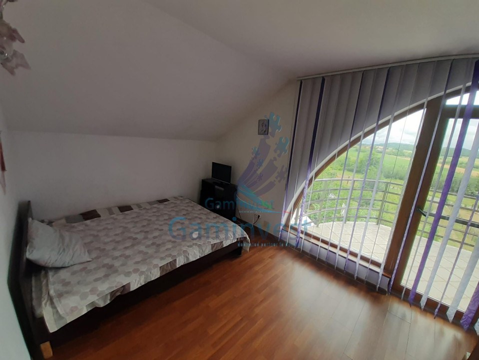 Vila de vanzare, zona Gheorghe Doja, Oradea, Bihor, Romania
