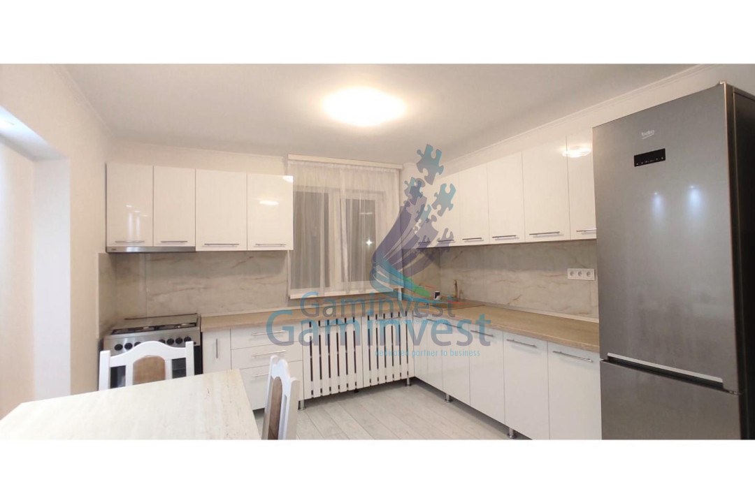 Apartament cu 2 camere de vanzare, tip AN, zona Nufărul, Oradea 100000 €  - V3110