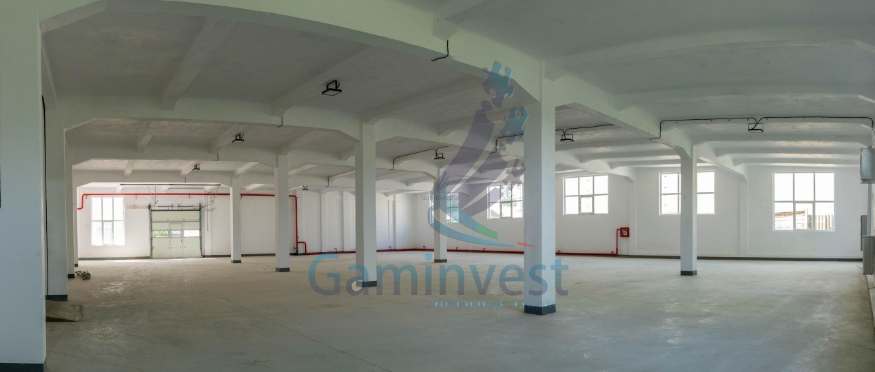 Spatiu comercial de inchiriat, pe 2 nivele, Marghita, Bihor