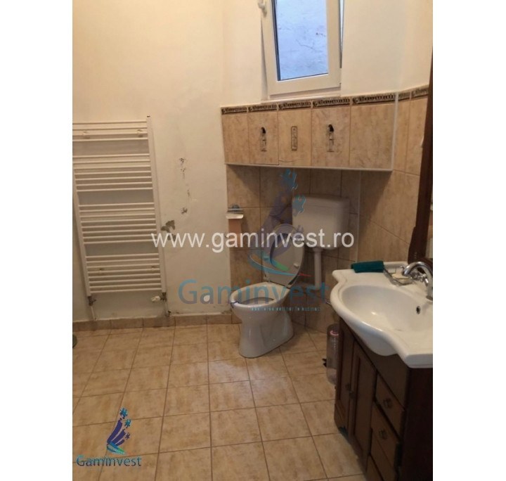 Spatiu comercial de inchiriat la casa in zona Calea Clujului, Oradea, Bihor