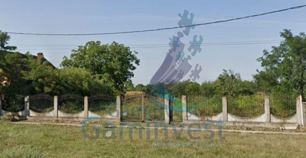 Teren intravilan de vanzare cu livada la 30km de Oradea, Sannicolau Roman, Bihor