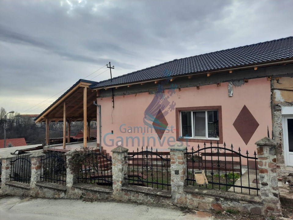 Apartament la casa de vanzare, zona str Facliei, Oradea, Bihor