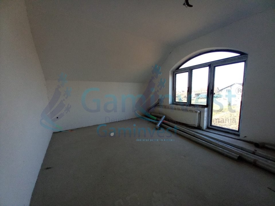 For sale villa near Oradea, Romania