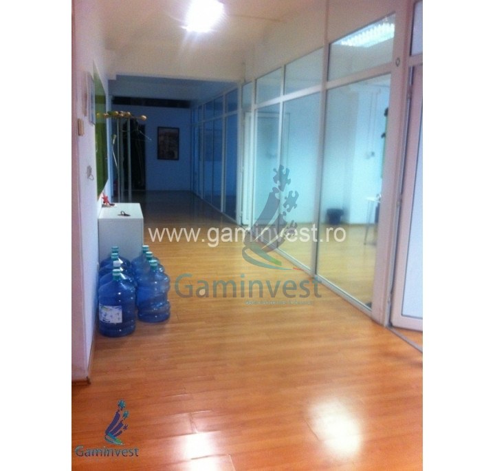 For rent! Office with 4 rooms in the Alpha Business Center, Cluj-Napoca, Romania