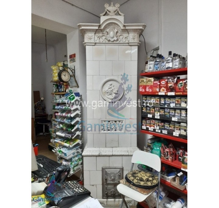 De inchiriat spatiu comercial stradal in zona ultracentrala, Oradea, Bihor