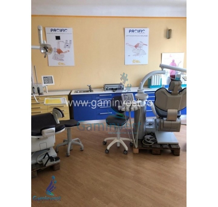 Commercial space for rent in house in Calea Clujului area, Oradea, Romania