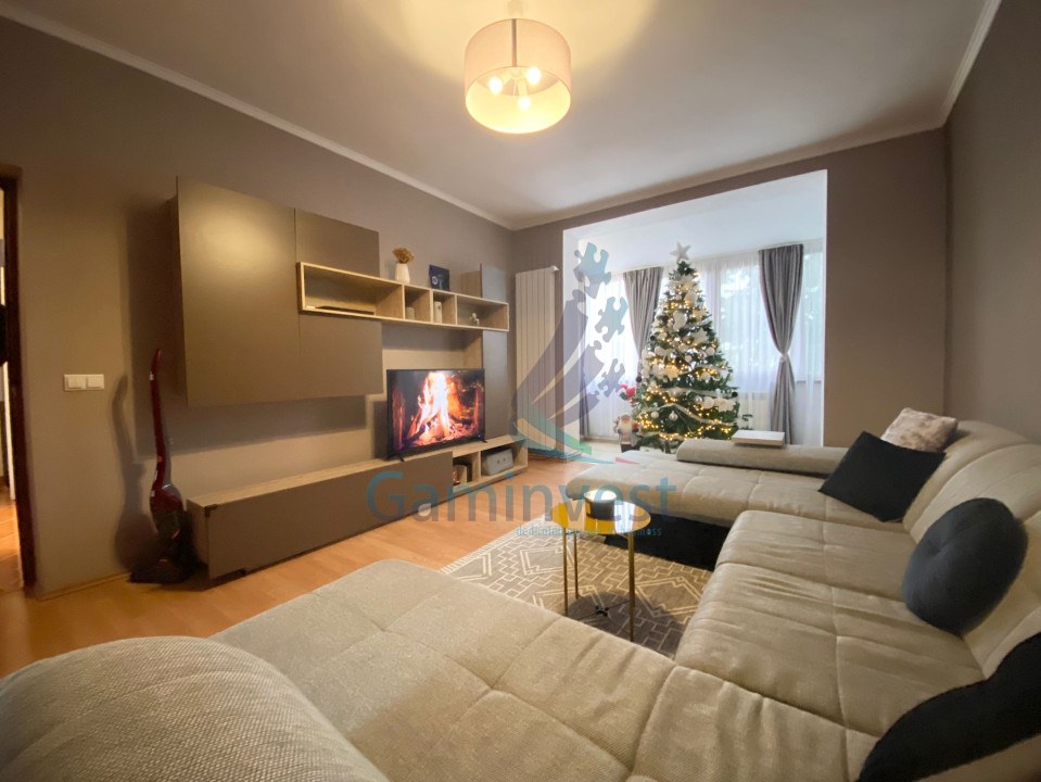 Apartament cu 3 camere de vanzare, zona centrala, Oradea, Bihor
